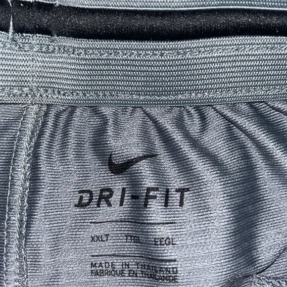 Nike Dri-Fit Shorts. Like New - Picture 4 of 5